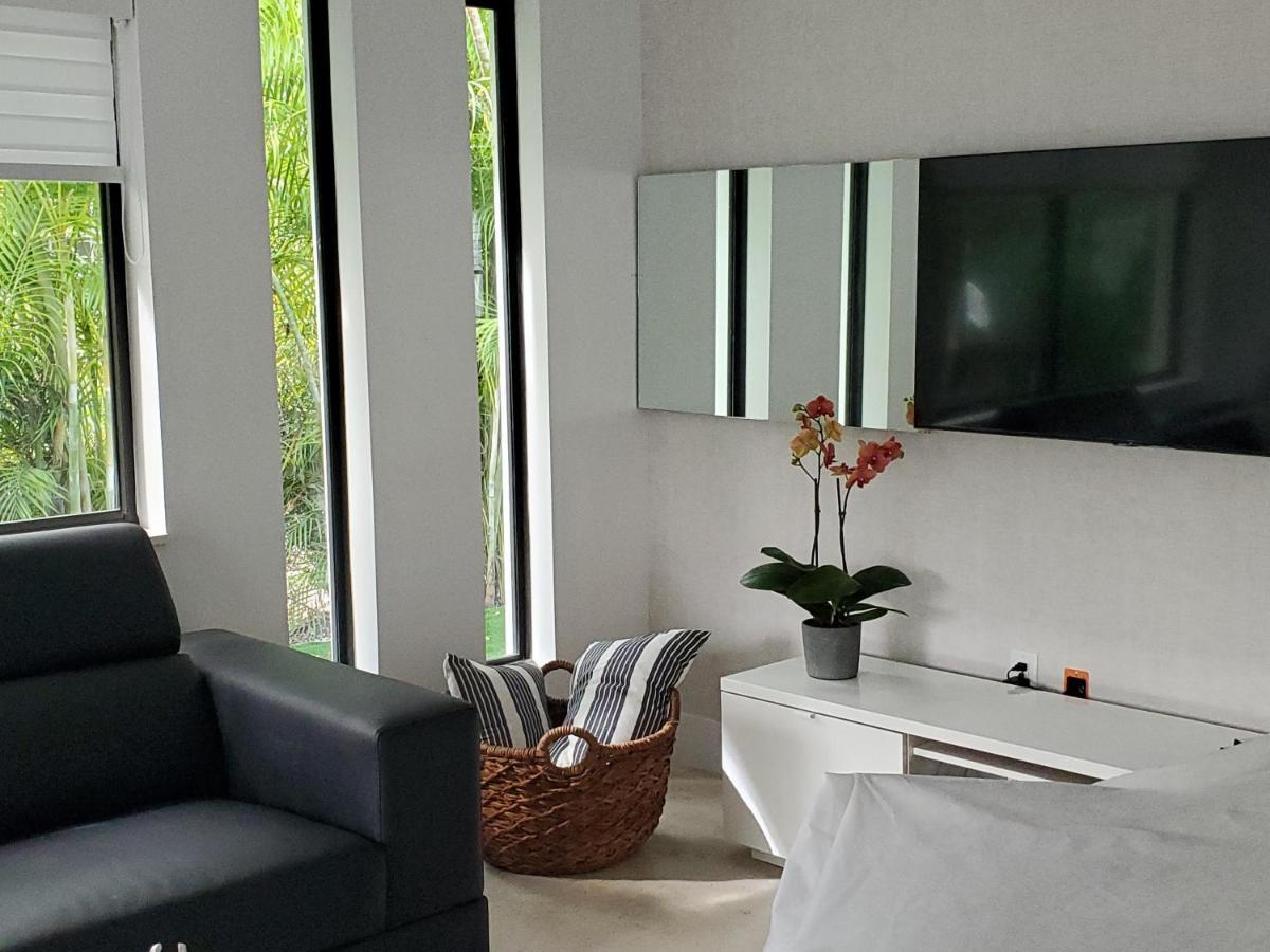 Design District By Midtown, Wynwood, Brickell, 10 Min To The Beach, Free Parking ميامي المظهر الخارجي الصورة